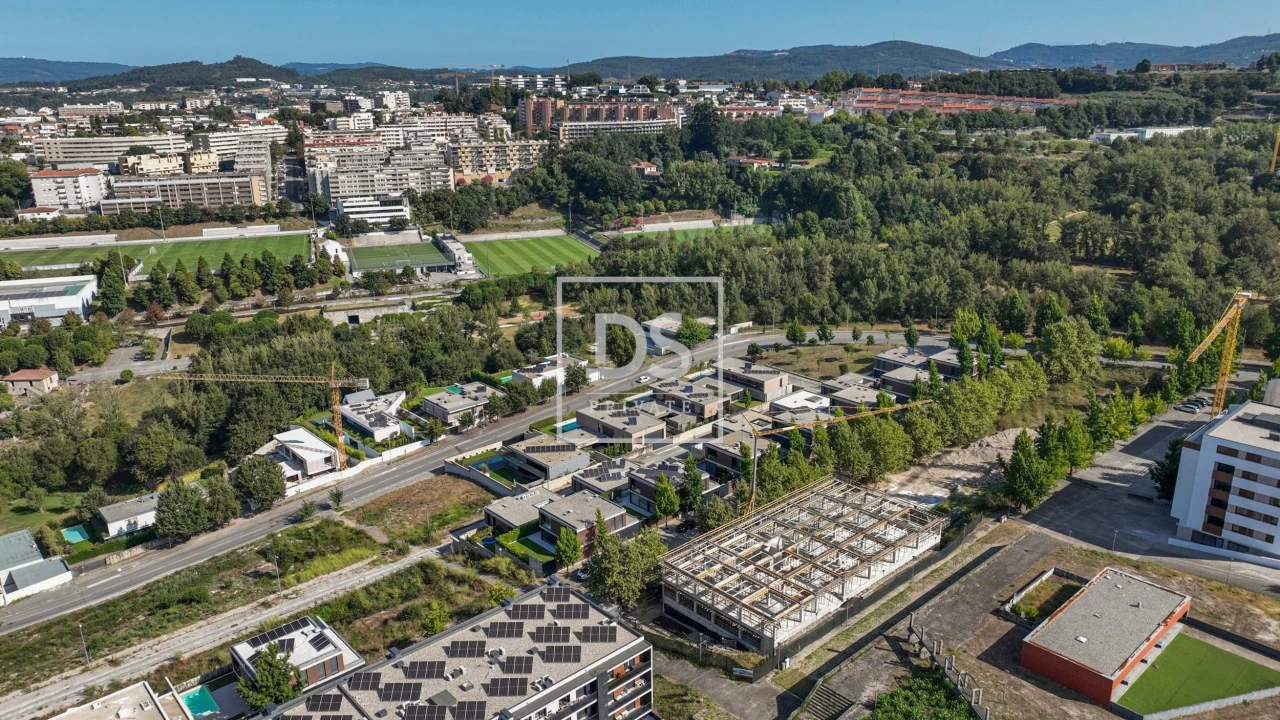 Moradia T3 para Venda em Costa Foto 5