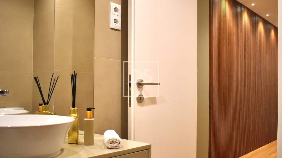 Apartamento T2 para Venda em Braga (Maximinos, Sé e Cividade) Foto 13