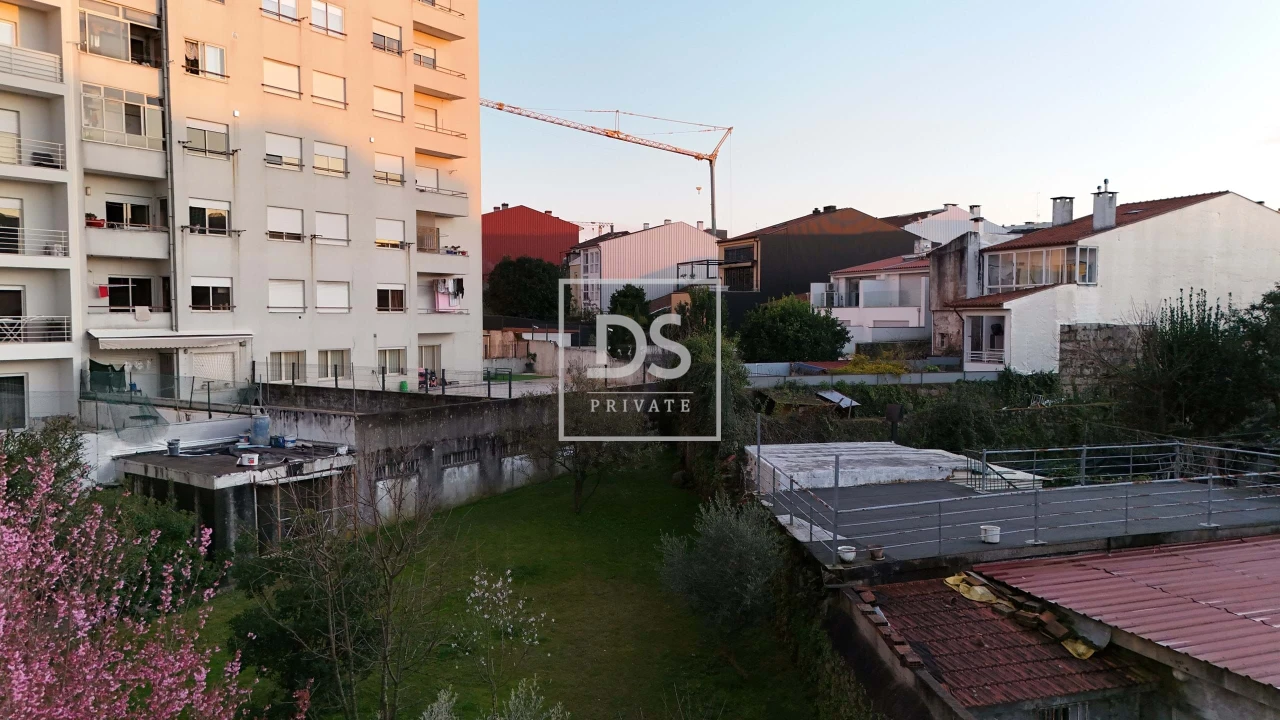 Apartamento T2 para Venda em Braga (Maximinos, Sé e Cividade) Foto 30