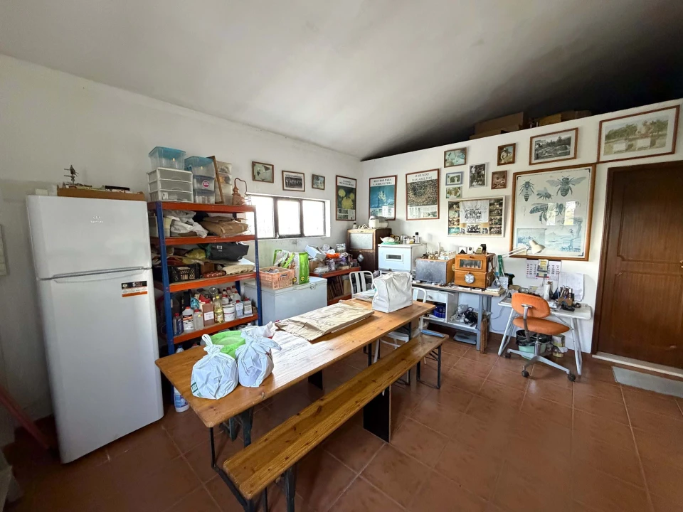 Moradia T5 para Venda em Lagos (São Sebastião e Santa Maria) Foto 37