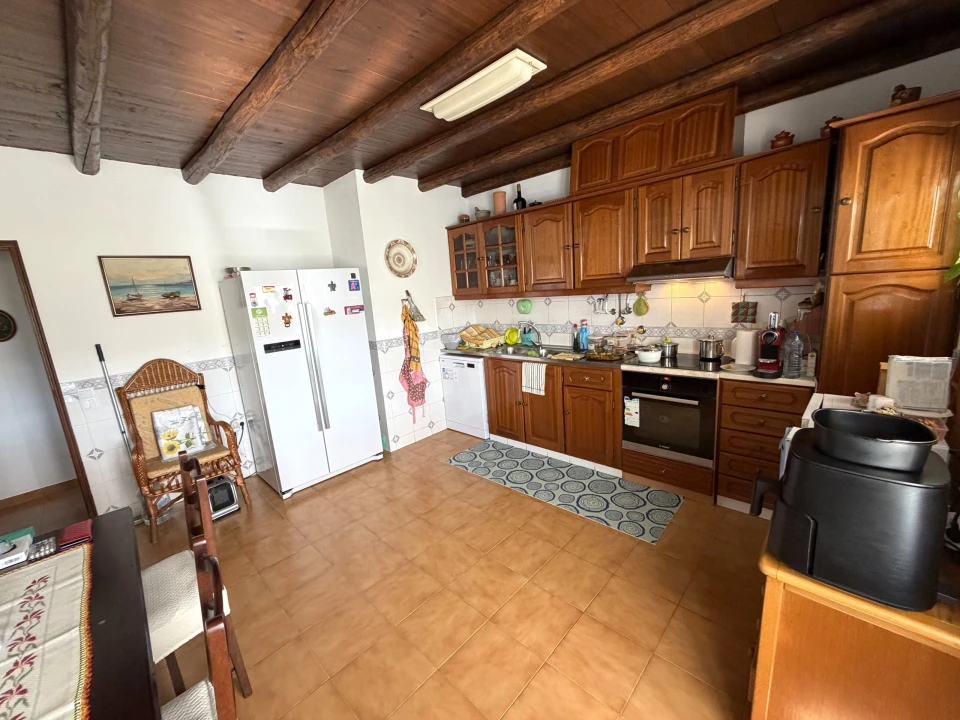 Moradia T5 para Venda em Lagos (São Sebastião e Santa Maria) Foto 24