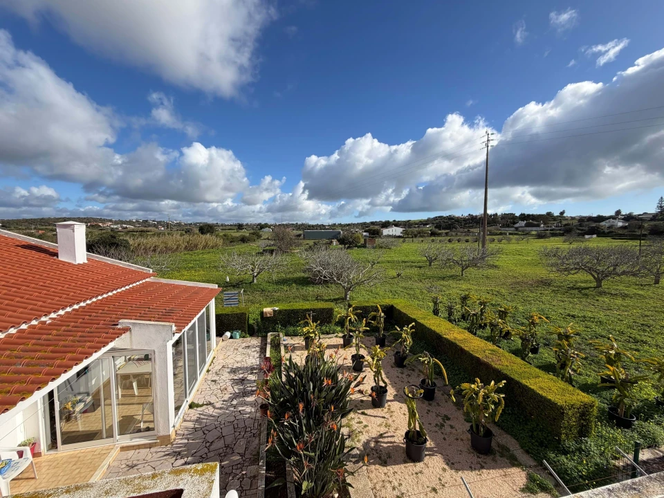 Moradia T5 para Venda em Lagos (São Sebastião e Santa Maria) Foto 22