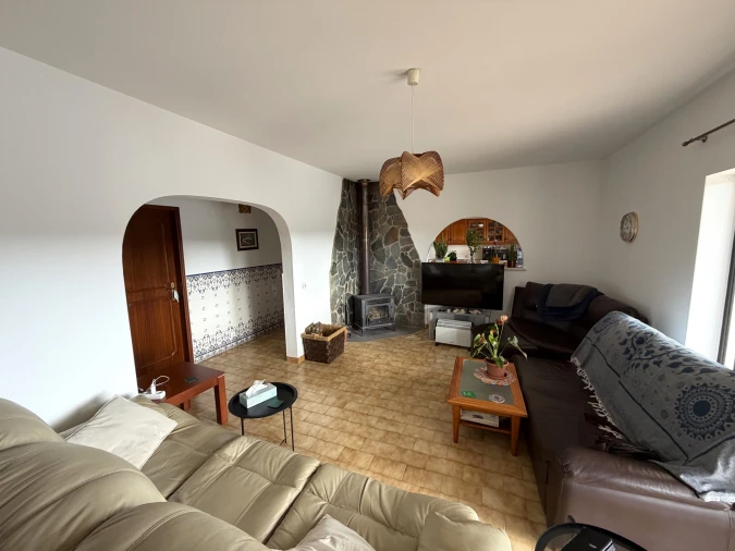 Moradia T5 para Venda em Lagos (São Sebastião e Santa Maria) Foto 6