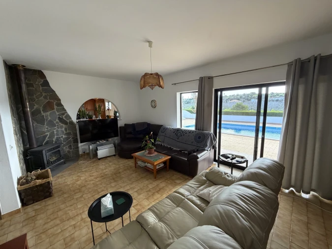 Moradia T5 para Venda em Lagos (São Sebastião e Santa Maria) Foto 7