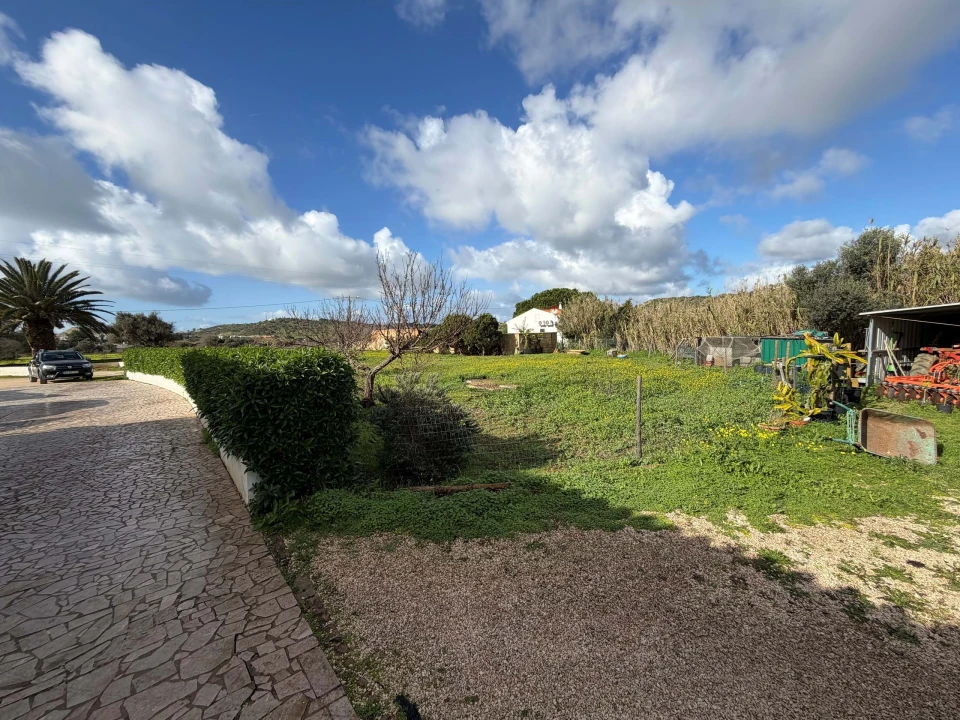 Moradia T5 para Venda em Lagos (São Sebastião e Santa Maria) Foto 39