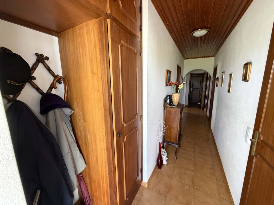 Moradia T5 para Venda em Lagos (São Sebastião e Santa Maria) Foto 23