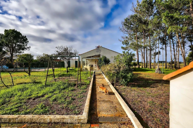 Quinta T3 para Venda em Rogil Foto 10