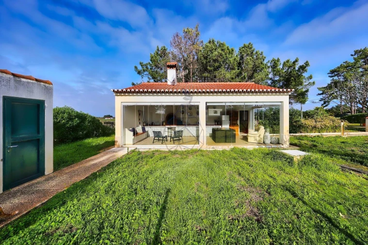 Quinta T3 para Venda em Rogil Foto 19