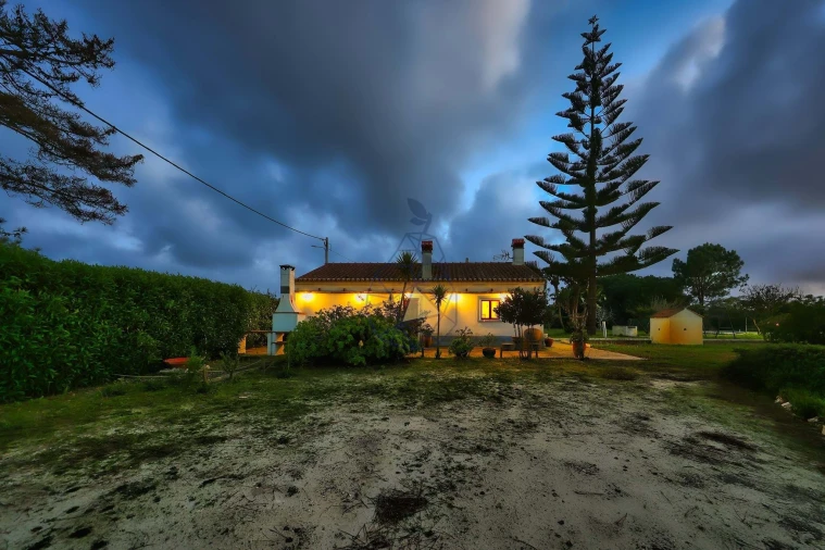 Quinta T3 para Venda em Rogil Foto 53