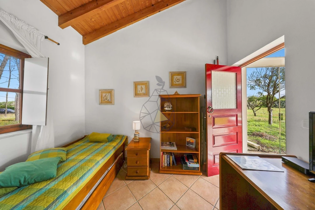 Quinta T3 para Venda em Rogil Foto 15