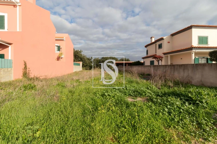 Terreno para Venda em Setubal (São Sebastião) Foto 3