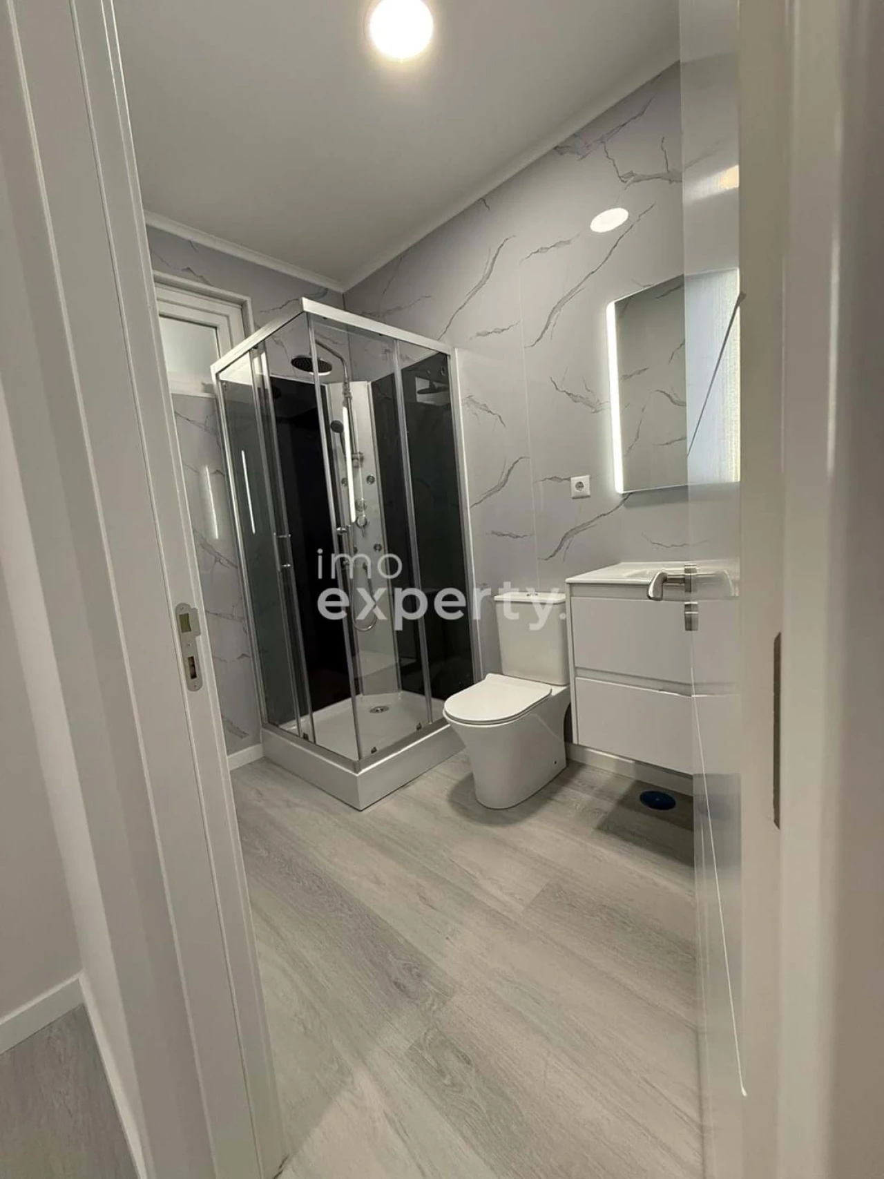Apartamento T2 para Venda em Oeiras e São Julião da Barra, Paço de Arcos e Caxias Foto 4