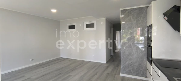 Apartamento T2 para Venda em Oeiras e São Julião da Barra, Paço de Arcos e Caxias