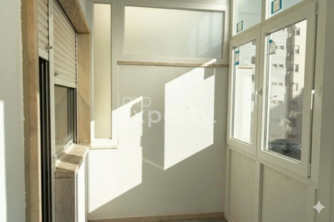 Apartamento T2 para Venda em Oeiras e São Julião da Barra, Paço de Arcos e Caxias Foto 7
