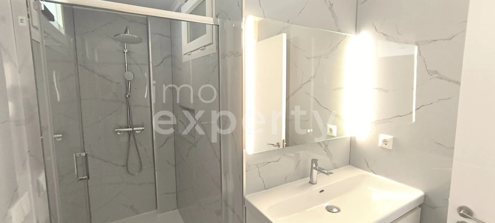 Apartamento T2 para Venda em Oeiras e São Julião da Barra, Paço de Arcos e Caxias Foto 16