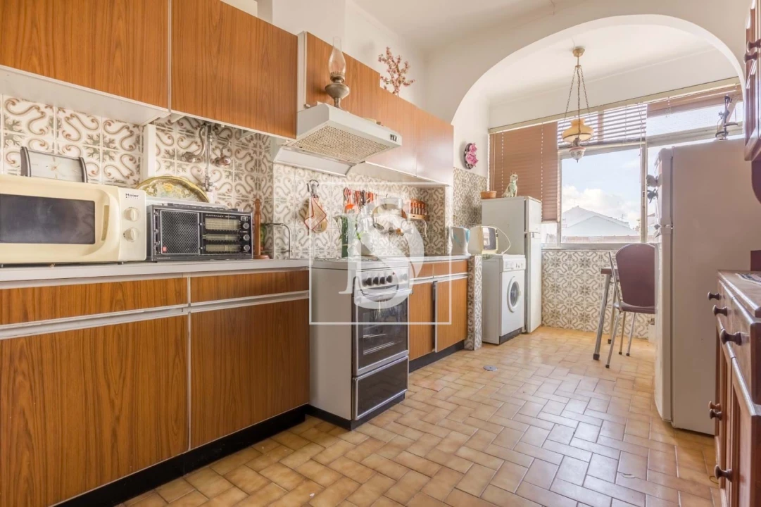 Apartamento T2 para Venda em Baixa da Banheira e Vale da Amoreira Foto 3