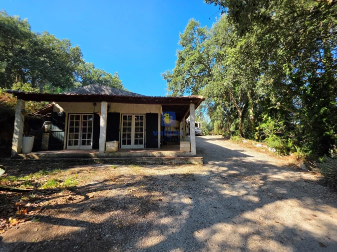 Quinta T4 para Venda em Venda do Pinheiro e Santo Estêvão das Galés Foto 3
