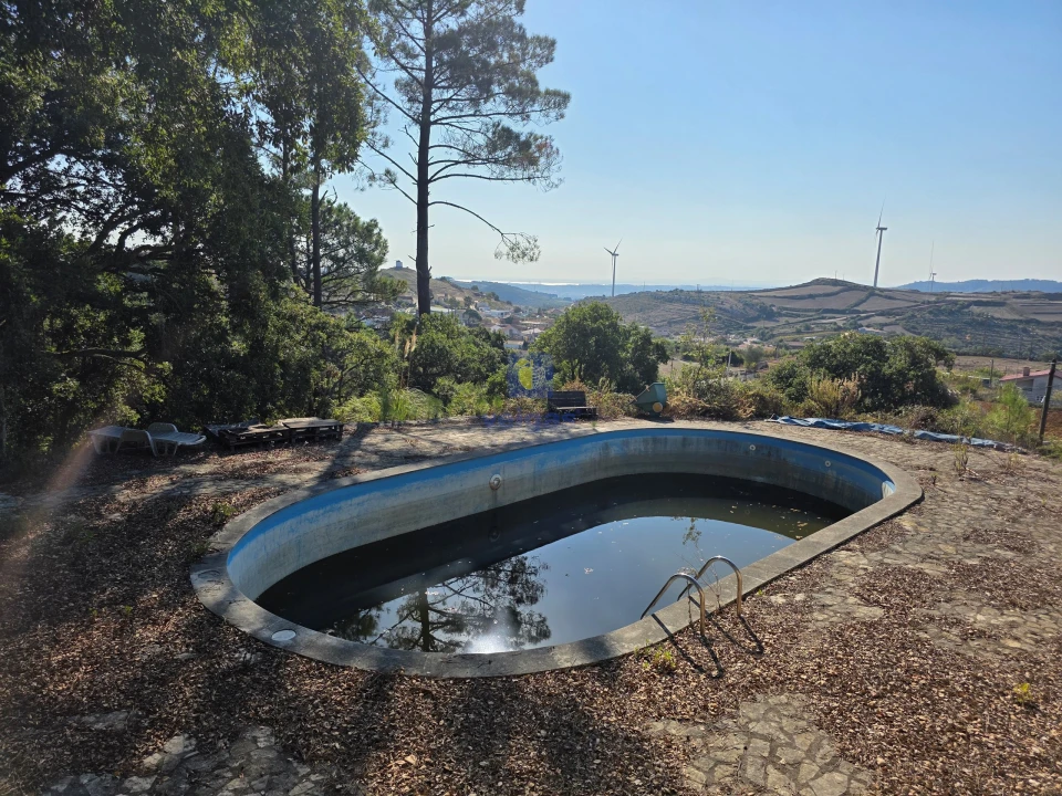 Quinta T4 para Venda em Venda do Pinheiro e Santo Estêvão das Galés Foto 5