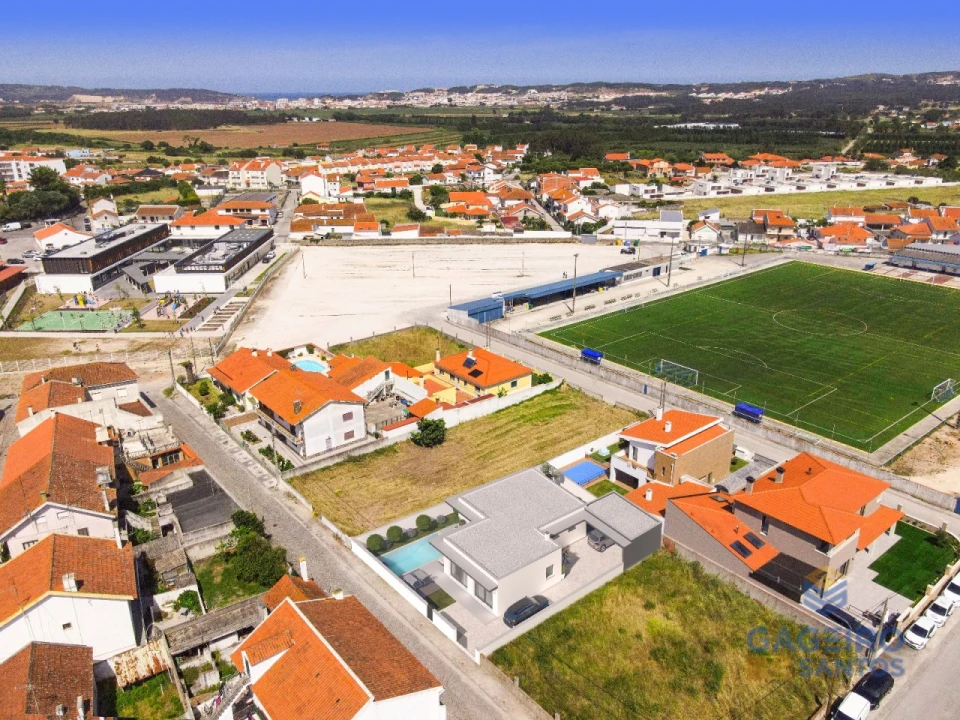 Moradia T3 para Venda em Alfeizerão Foto 6