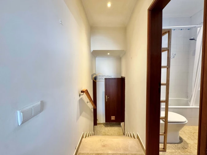 Apartamento T2 para Venda em Albufeira e Olhos de Água Foto 9