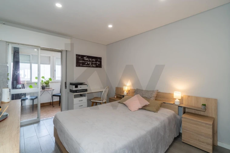 Apartamento T2 para Venda em Olhão Foto 5