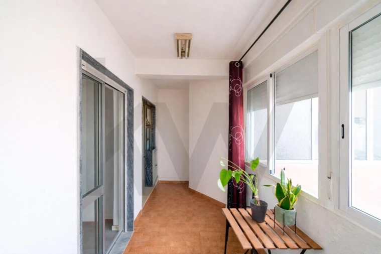 Apartamento T2 para Venda em Olhão Foto 13