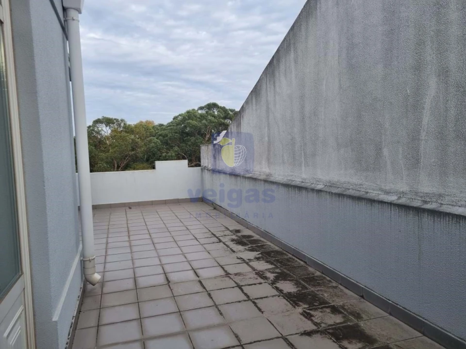 Apartamento T4 para Arrendamento em Avenidas Novas Foto 47