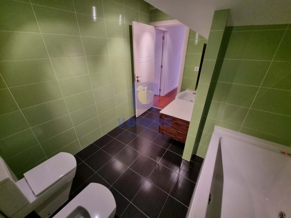 Apartamento T4 para Arrendamento em Avenidas Novas Foto 32