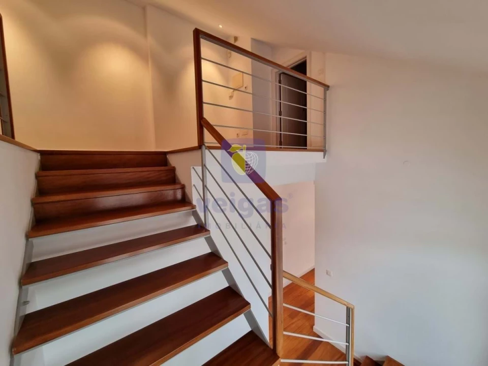 Apartamento T4 para Arrendamento em Avenidas Novas Foto 22