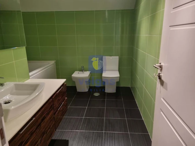 Apartamento T4 para Arrendamento em Avenidas Novas Foto 30