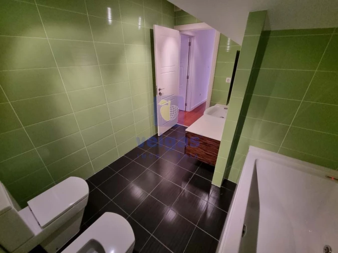 Apartamento T4 para Arrendamento em Avenidas Novas Foto 32