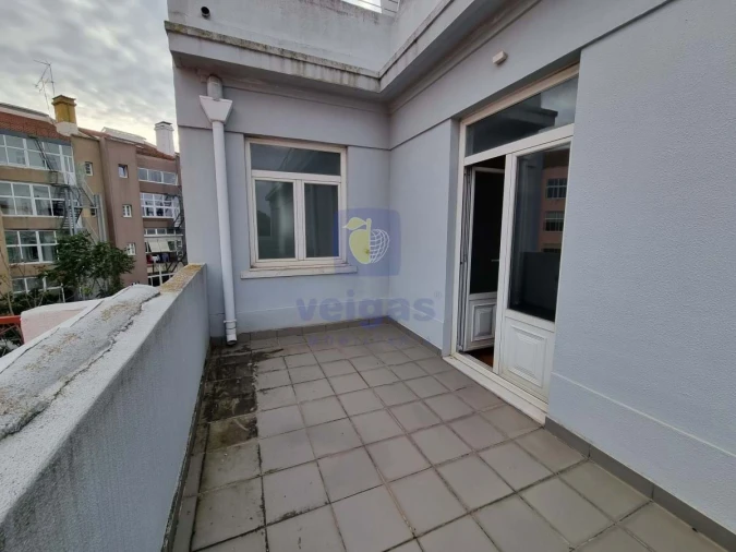 Apartamento T4 para Arrendamento em Avenidas Novas Foto 48