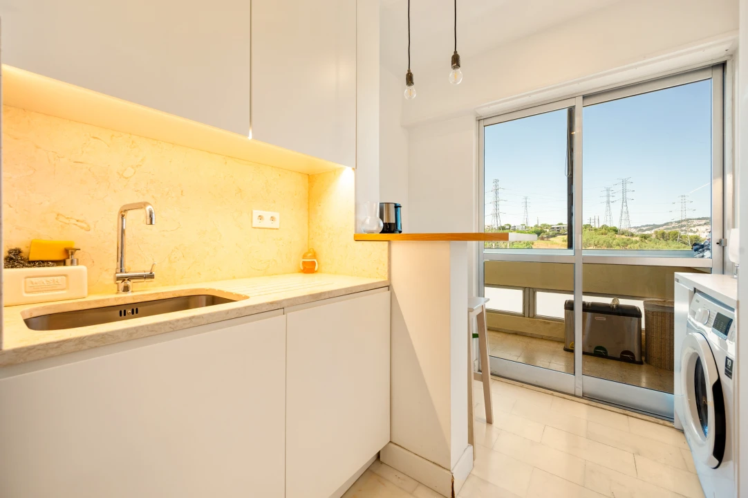 Apartamento T2 para Venda em Lumiar Foto 13
