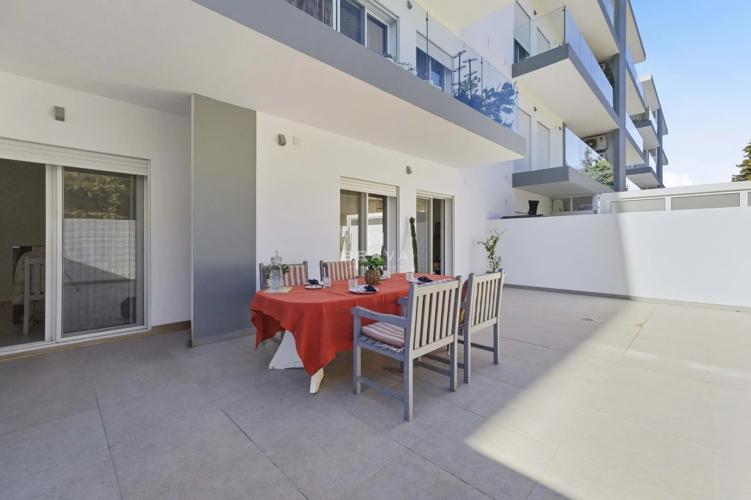 Apartamento T2 para Venda em Loule (São Clemente) Foto 22