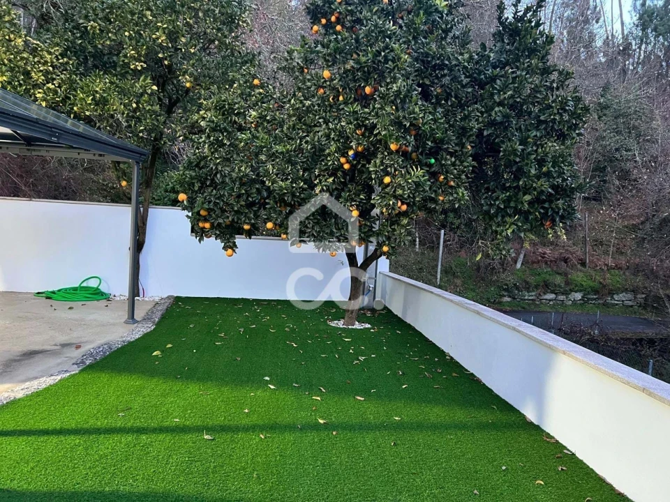 Moradia T2 para Venda em Arcos de Valdevez (São Paio) e Giela Foto 7