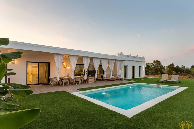 Moradia T4 para Venda em Conceição e Cabanas de Tavira Foto 4