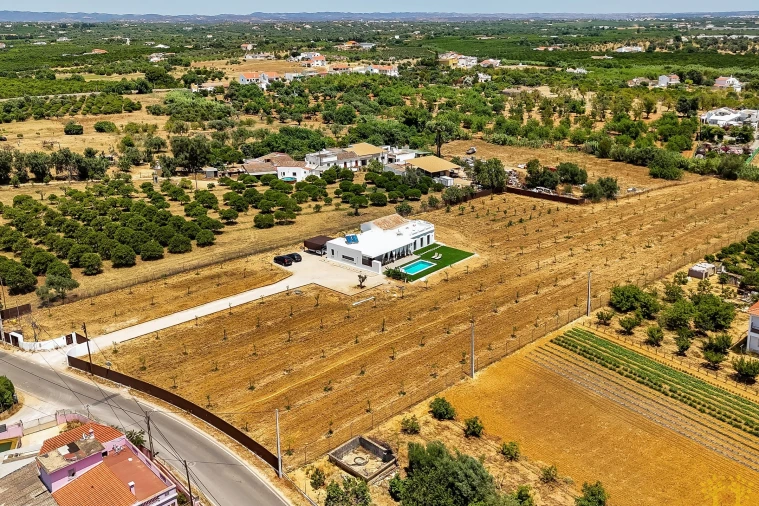 Moradia T4 para Venda em Conceição e Cabanas de Tavira Foto 57