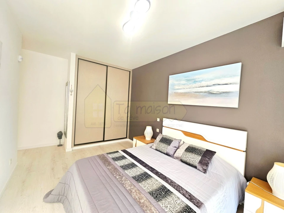 Apartamento T3 para Venda em Santa Barbara de Nexe Foto 20