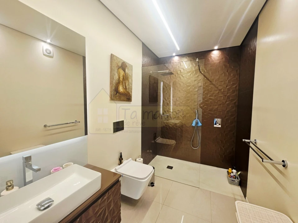 Apartamento T3 para Venda em Santa Barbara de Nexe Foto 21