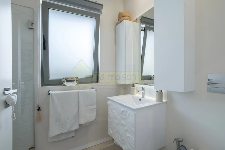 Apartamento T3 para Venda em Santa Barbara de Nexe Foto 18