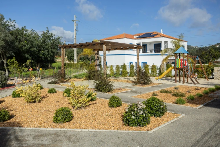 Apartamento T3 para Venda em Santa Barbara de Nexe Foto 25