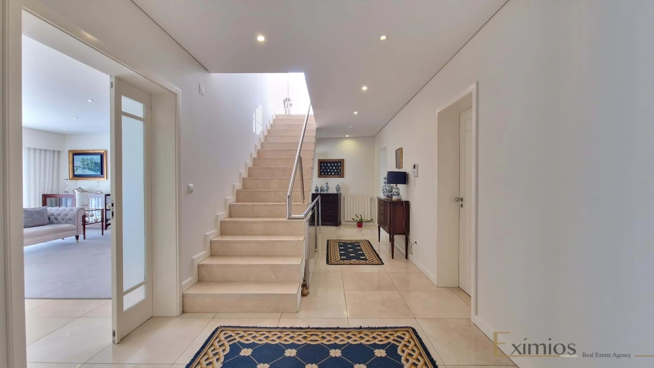 Moradia T5 para Venda em Vila do Conde Foto 6