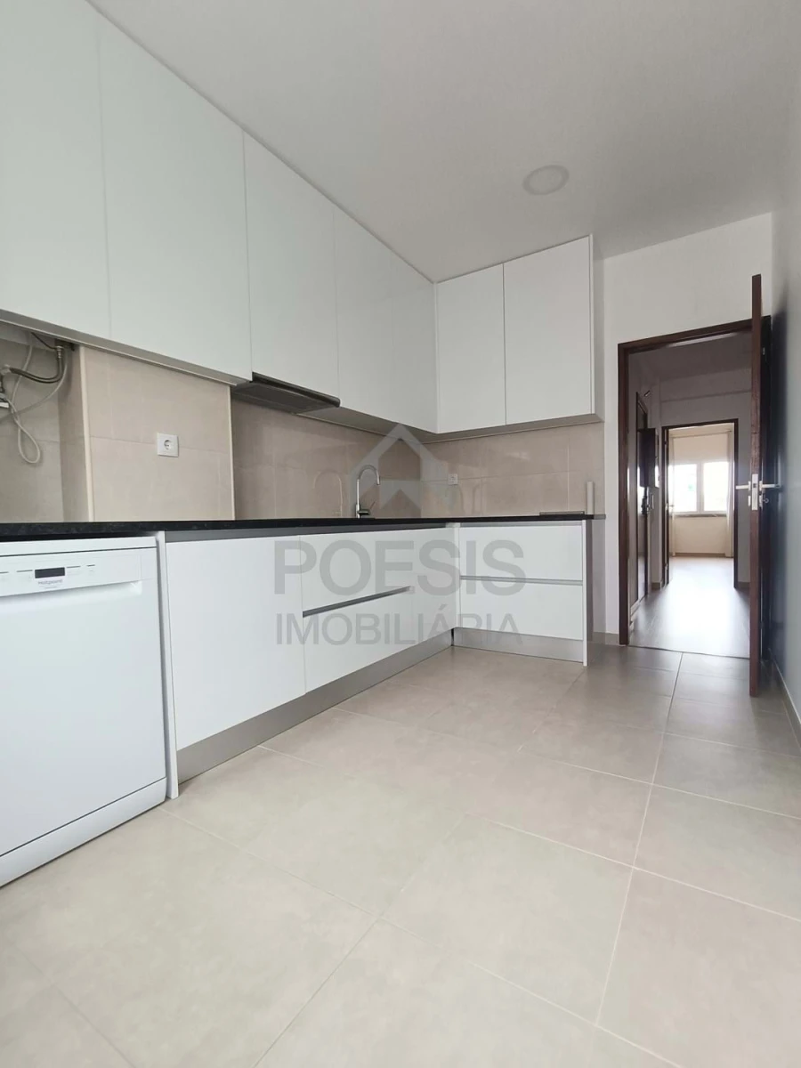 Apartamento T3 para Venda em Marvila, Ribeira Santarém, São Salvador, São Nicolau Foto 4