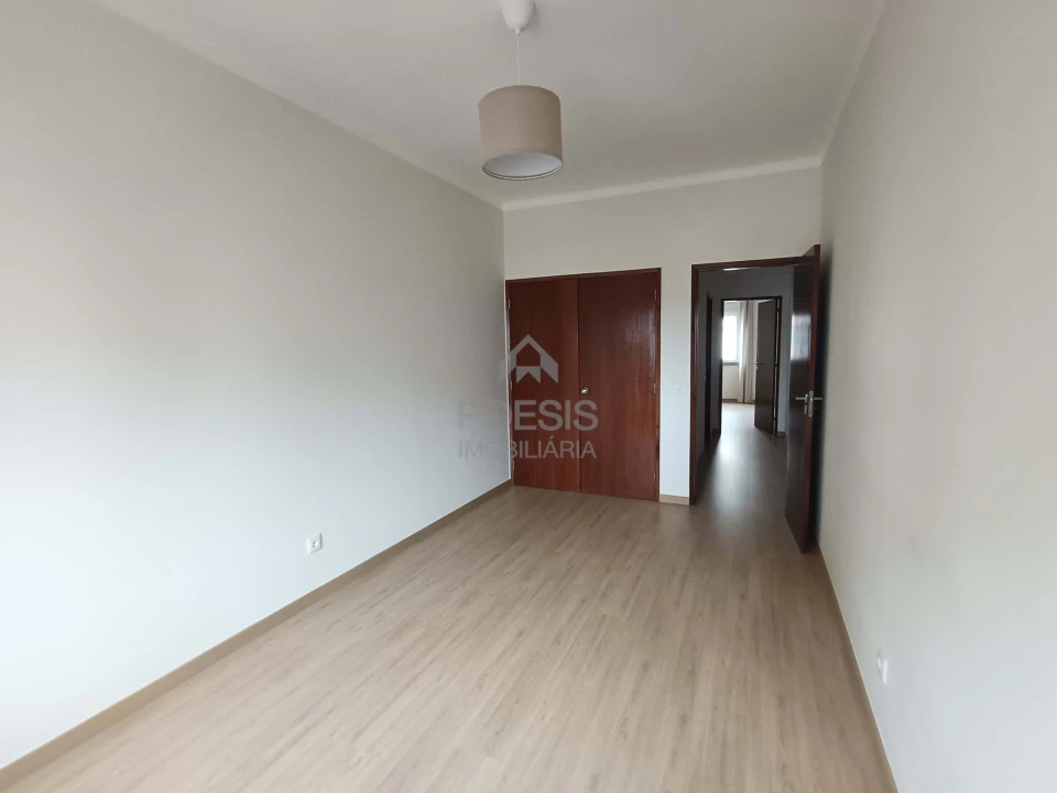 Apartamento T3 para Venda em Marvila, Ribeira Santarém, São Salvador, São Nicolau Foto 9