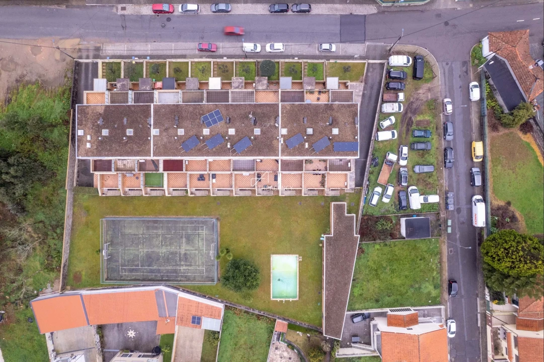 Moradia T4 para Venda em Santa Marinha e São Pedro da Afurada Foto 38