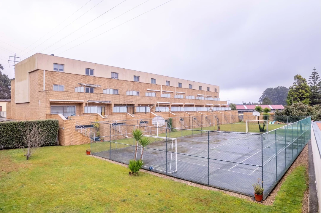 Moradia T4 para Venda em Santa Marinha e São Pedro da Afurada Foto 43