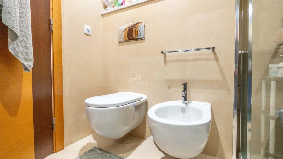 Moradia T4 para Venda em Santa Marinha e São Pedro da Afurada Foto 25