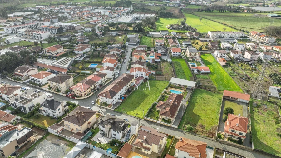 Terreno para Venda em Merelim (São Pedro) e Frossos Foto 7