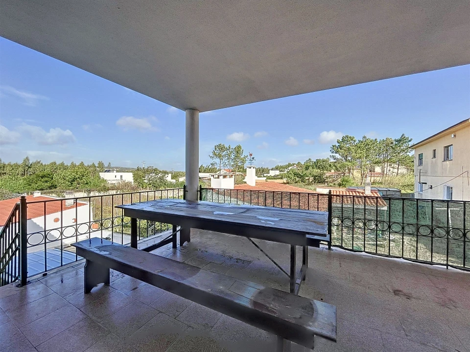 Moradia T4 para Arrendamento em Nadadouro Foto 7