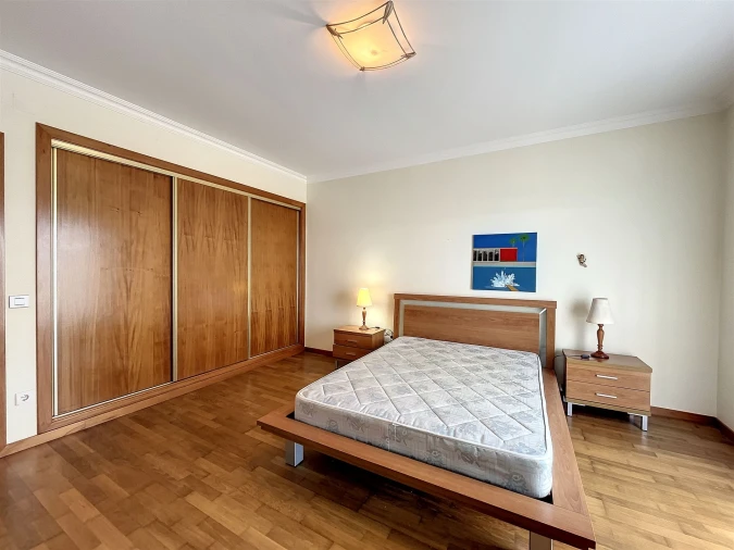 Moradia T4 para Arrendamento em Nadadouro Foto 19